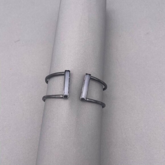 Kendra Scott Gavin Hinged Cuff Bracelet - Picture 5 of 5